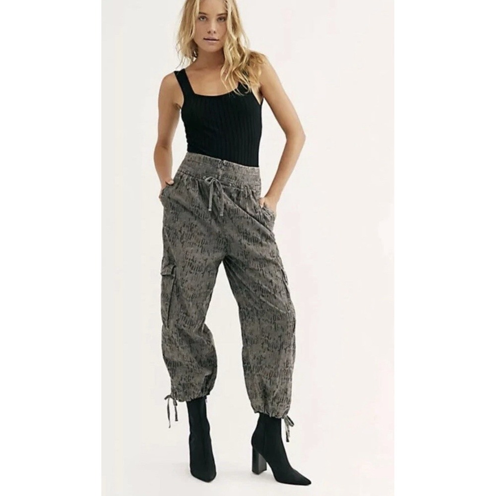 Free People Fly Away Printed Parachute Pants Size 6